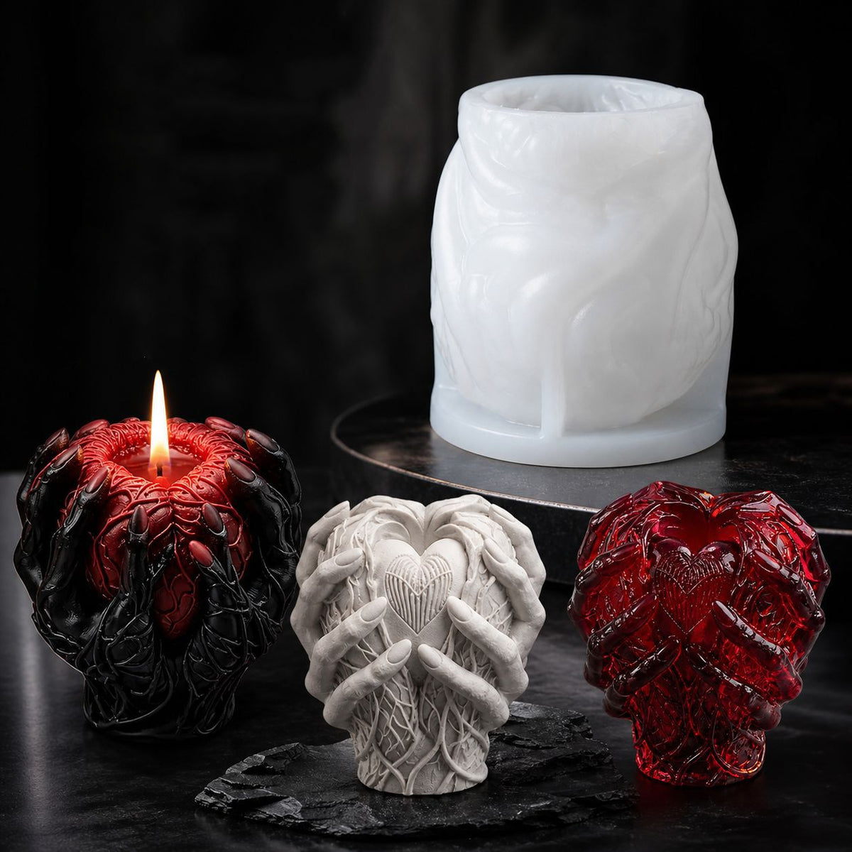 Halloween Hand Holding Heart Silicone Candle Mold, DIY Scary Horror Resin Ornament Mold for Aromatherapy Candle