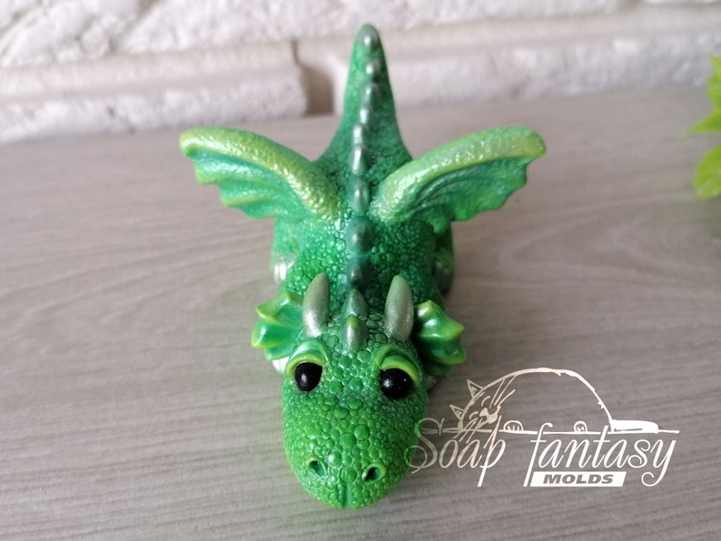 Emerald dragon Silicone mold for Soap making, Candle making, Craft & Hobby