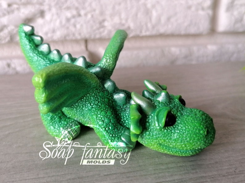 Emerald dragon Silicone mold for Soap making, Candle making, Craft & Hobby